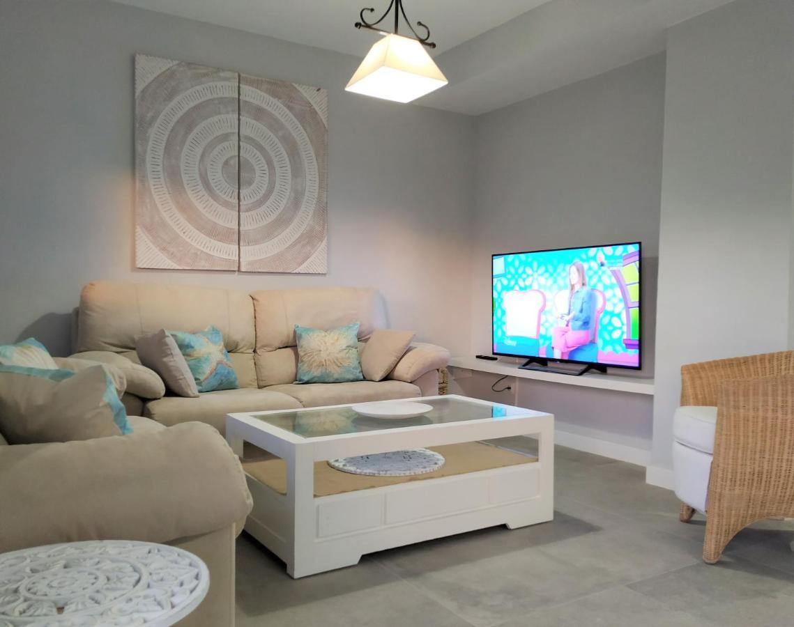 Pena Beach 3 Bedroom Duplex, Bbq, Pool, Sea Views, بينالماذينا المظهر الخارجي الصورة